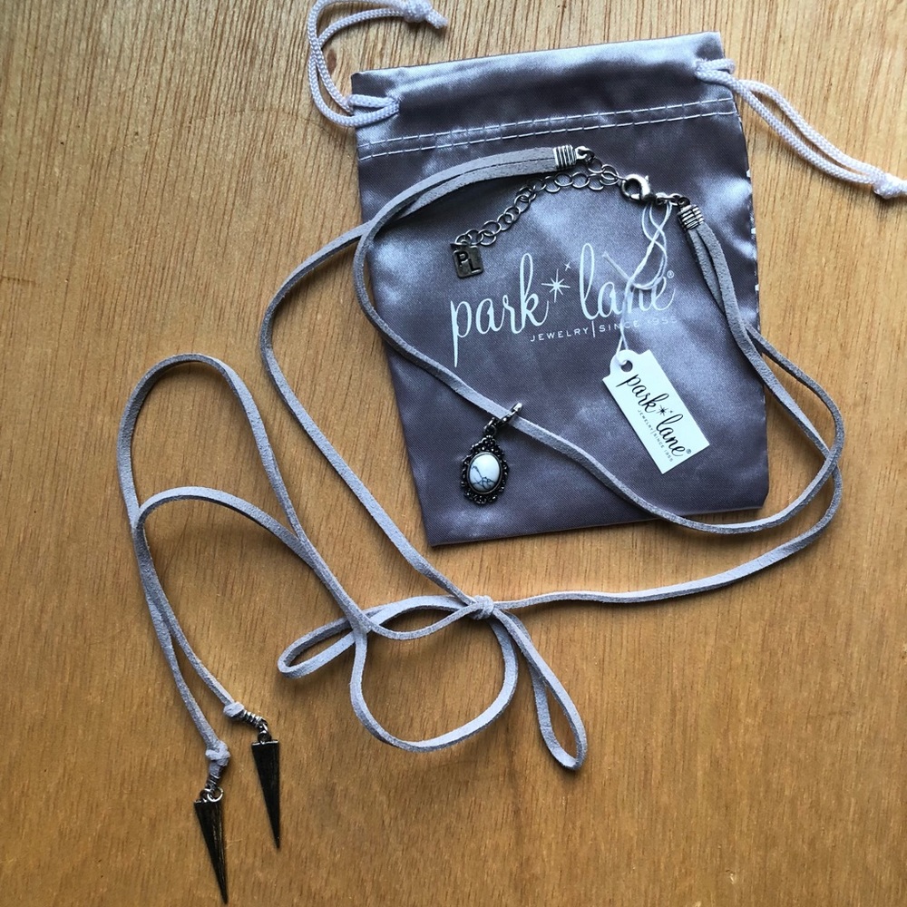 Park Lane choker pendent necklace